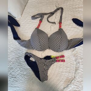 Beach bunny bikini set